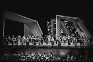 LA RONDINE: capolavoro o composizione minore? L'opera viennese di Puccini torna sul palcoscenico del Maggio.